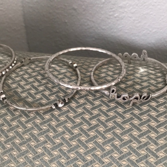 Lia Sophia bangles - Picture 5 of 6